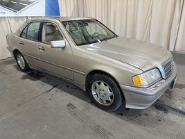 1999 Mercedes-Benz C-Class