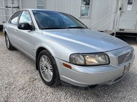 2002 Volvo S80