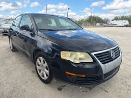 2006 VOLKSWAGEN Passat