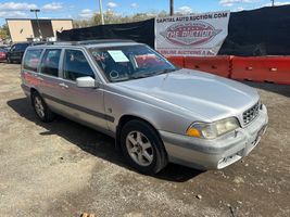 1999 Volvo V70