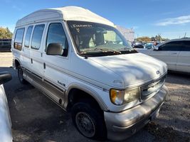 1997 Ford E150 Vans