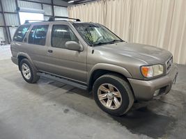 2002 NISSAN Pathfinder