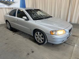 2005 Volvo S60