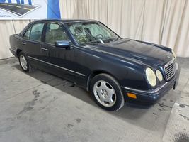 1997 Mercedes-Benz E-Class