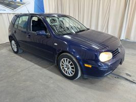 2005 VOLKSWAGEN Golf