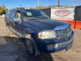 2009 Lincoln Navigator L