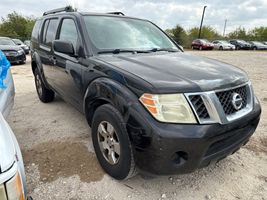 2011 NISSAN Pathfinder