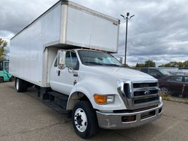 2012 Ford LGT CONVTNL F