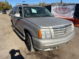 2004 Cadillac Escalade