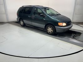 2000 Toyota Sienna