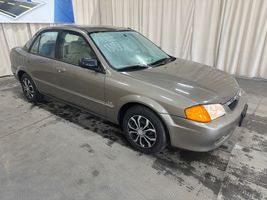 2000 Mazda Protege