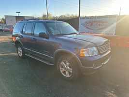 2005 Ford Explorer