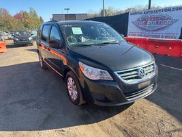 2012 VOLKSWAGEN Routan