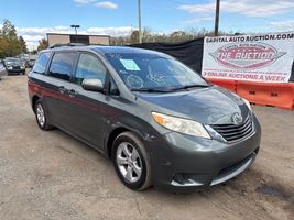 2013 Toyota Sienna