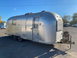 1966 AIRSTREAM TRADE WIND