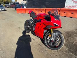 2023 Ducati PANIGALE V4