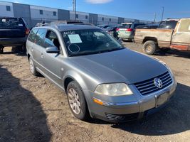 2003 VOLKSWAGEN Passat