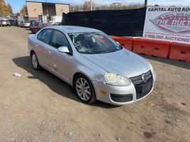 2010 VOLKSWAGEN JETTA