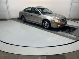 2005 NISSAN Altima