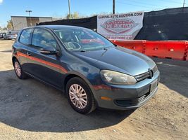 2010 VOLKSWAGEN Golf
