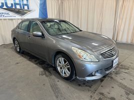 2011 Infiniti G37