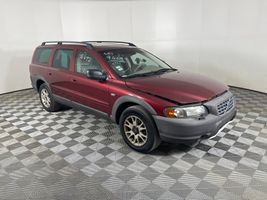 2004 Volvo XC70