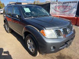 2012 NISSAN Pathfinder