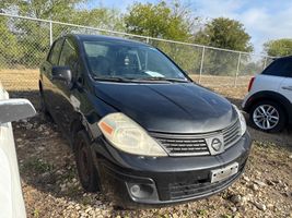 2009 NISSAN Versa
