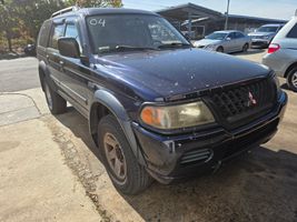 2004 Mitsubishi Montero Sport