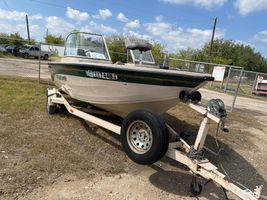 2002 crestliner SUPRRHAWK
