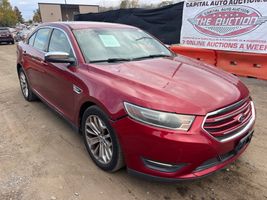 2015 Ford Taurus
