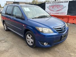 2005 Mazda MPV