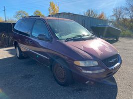 1998 Chrysler Town & Country