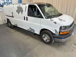 2007 Chevrolet G2500 Vans