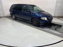 2005 Chrysler Town & Country