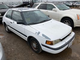 1990 Mazda 323