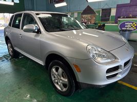 2004 Porsche Cayenne