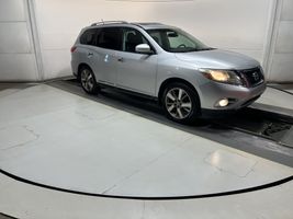 2014 NISSAN Pathfinder