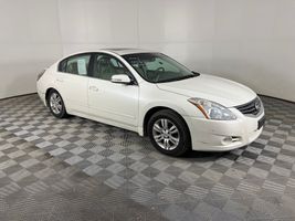 2010 NISSAN Altima
