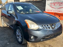 2013 NISSAN Rogue