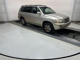 2002 Toyota HIGHLANDER