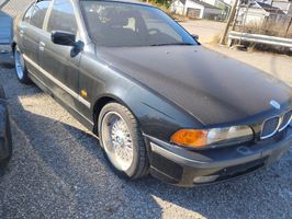 2000 BMW 5 Series