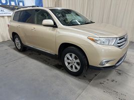 2013 Toyota HIGHLANDER