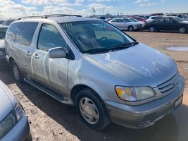2002 Toyota Sienna