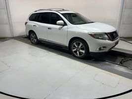 2014 NISSAN Pathfinder