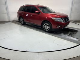 2015 NISSAN Pathfinder