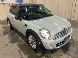 2013 MINI Cooper