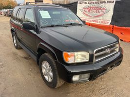 2001 NISSAN Pathfinder