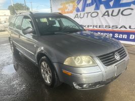 2002 VOLKSWAGEN Passat