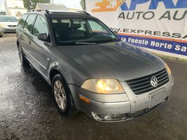 2002 VOLKSWAGEN PASSAT